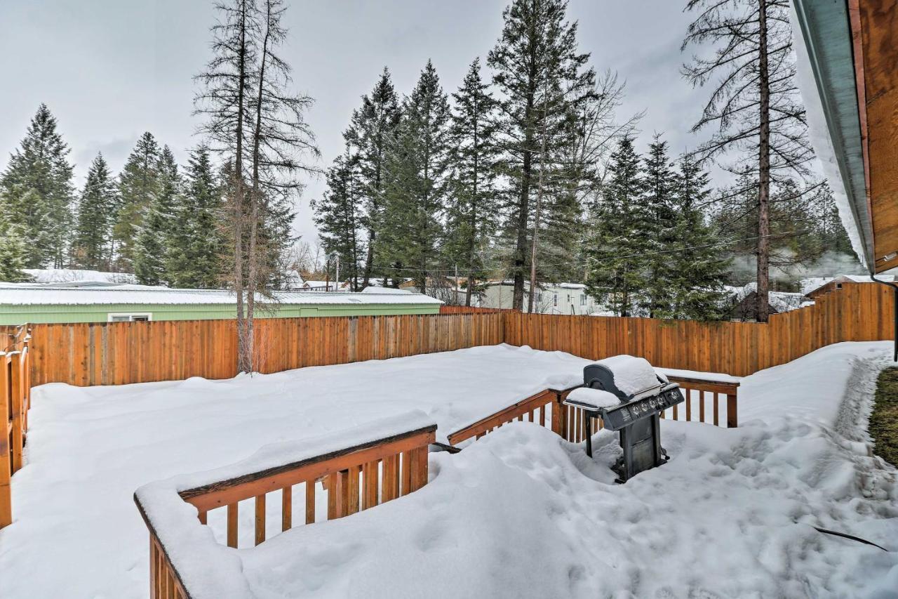 Hungry Horse Cabin Deck, Fire Pit, Near Glacier! Extérieur photo